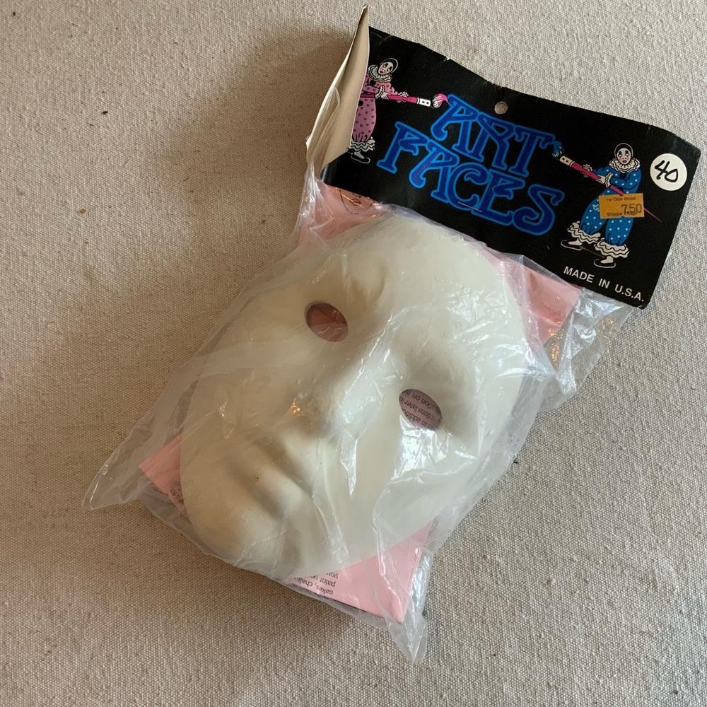 NEW Vintage Ceramic Face Mask